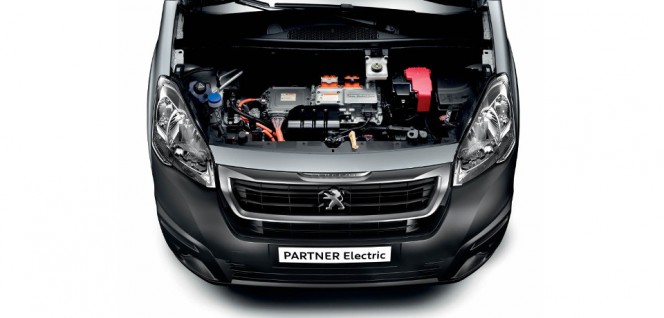 Brytyjska poczta zamówiła elektryczne Peugeoty Partnery