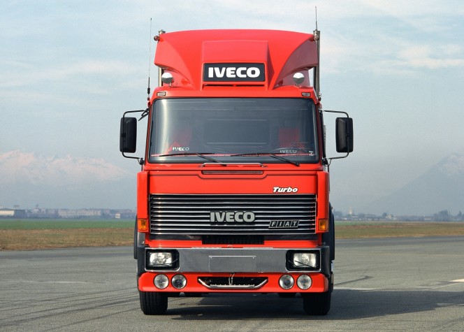 iveco_turbo_special_1