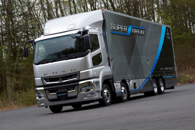 Daimler Trucks greift mit neuem FUSO-Lkw im japanischen Markt an