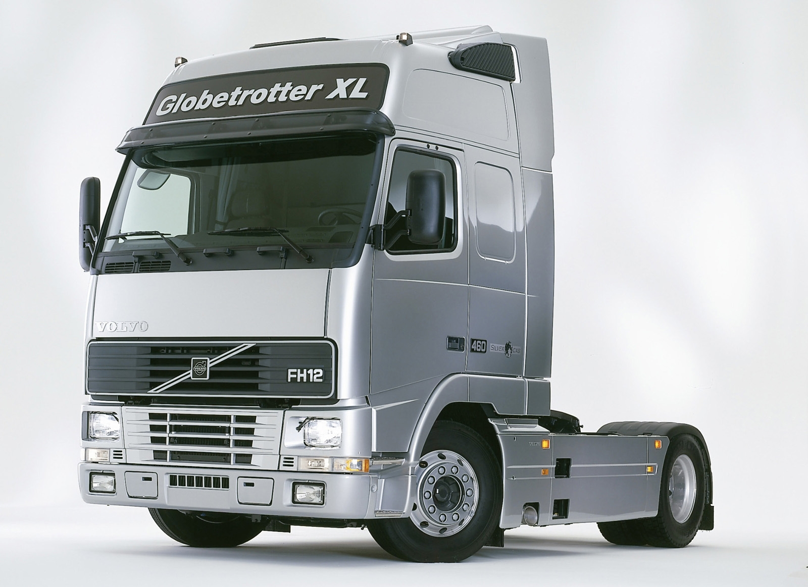 Volvo FH kończy 25 lat w 1993 roku wyprodukowano