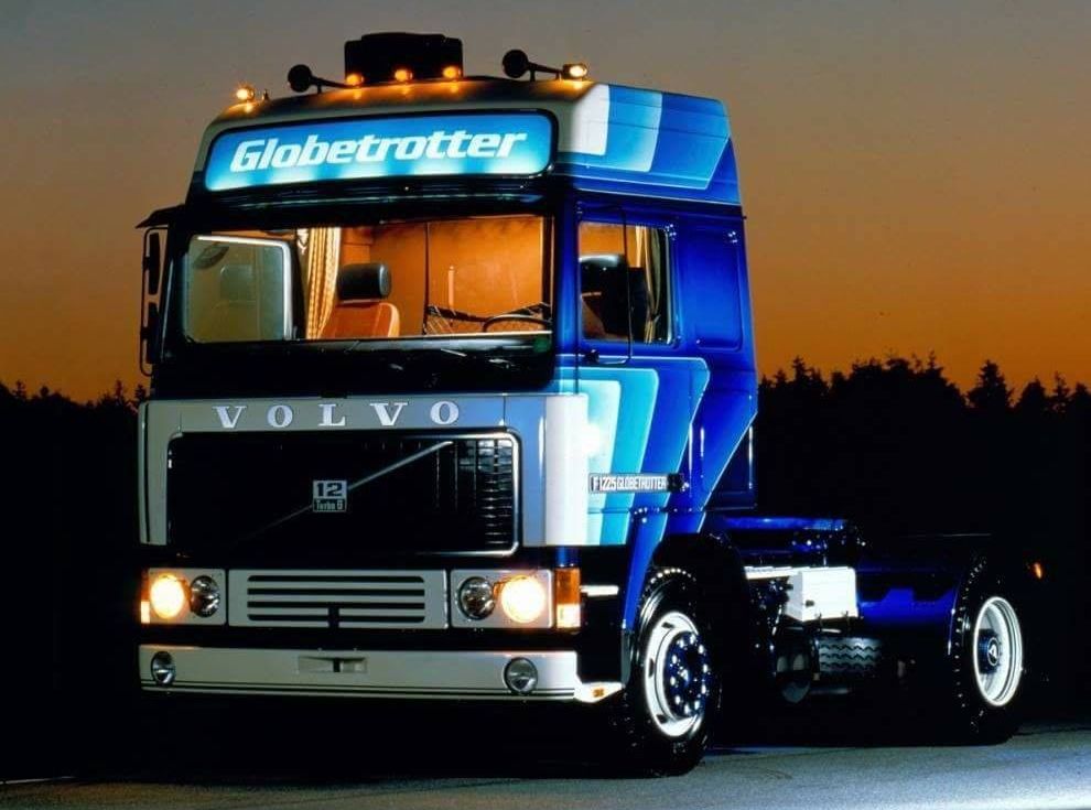 Najnowsze Volvo FH w malowaniu sprzed 40 lat hołd dla